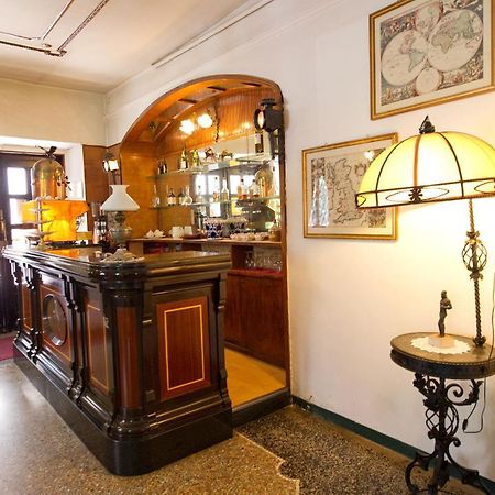 Albergo Cavallino ตอร์โตนา ภายนอก รูปภาพ