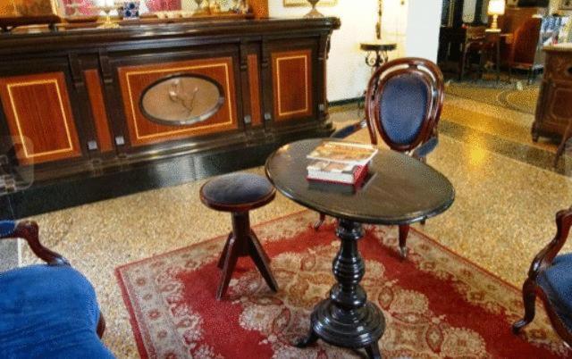 Albergo Cavallino ตอร์โตนา ภายนอก รูปภาพ