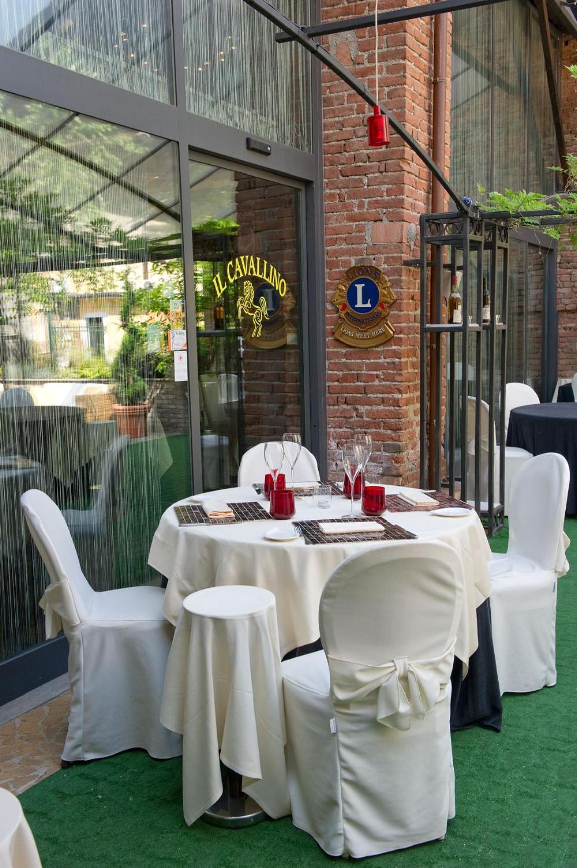 Albergo Cavallino ตอร์โตนา ภายนอก รูปภาพ