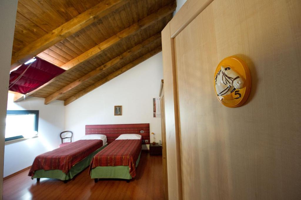 Albergo Cavallino ตอร์โตนา ห้อง รูปภาพ